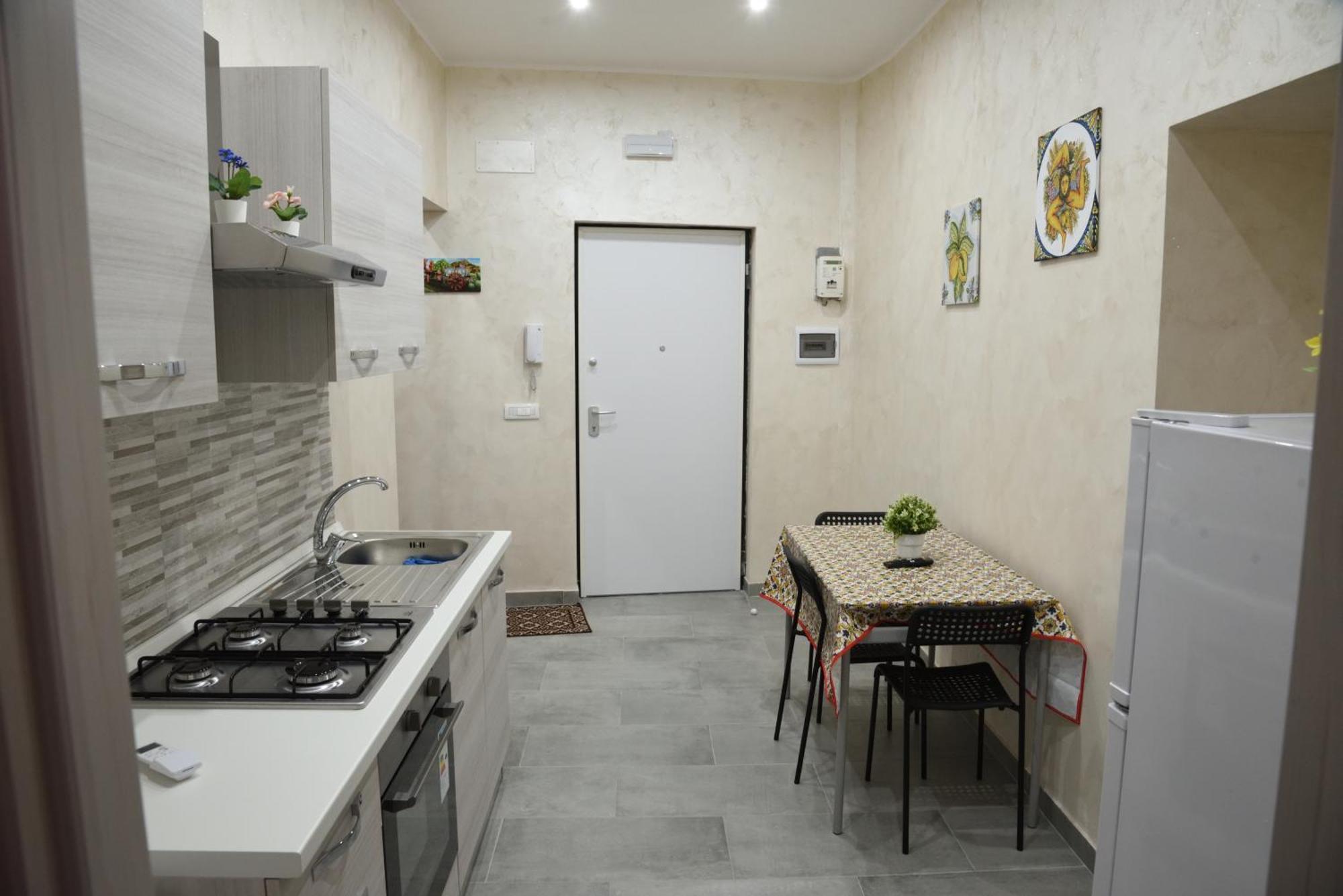 Family House Leilighet Catania Eksteriør bilde